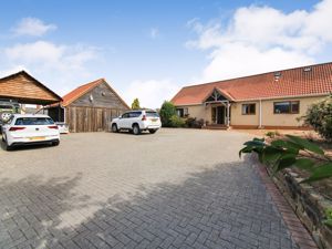 Photo 1- click for photo gallery